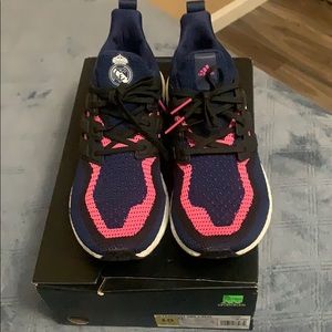 ADIDAS REAL MADRID ULTRA BOOST SIZE 10